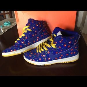 NIKE CHERRY Dunk Hi